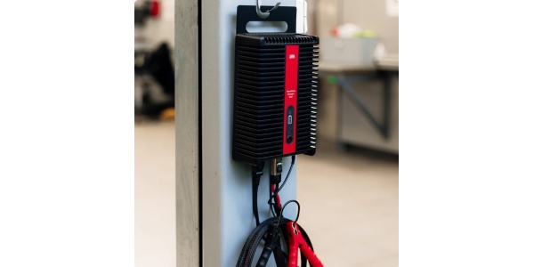 DEFA WorkshopCharger 50A za diagnostiko vozil