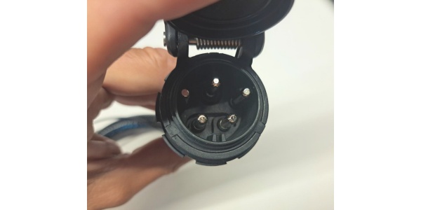 DEFA ProPlug vtičnica s 5 pini za priklop na  230-250V in ECU vozila - starter kill