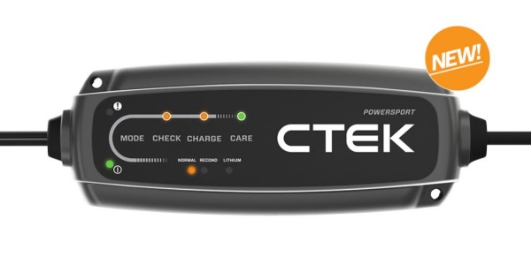 CT5 POWERSPORT EU 12V polnilec za svinčeve in LITIJEVE akumulatorje